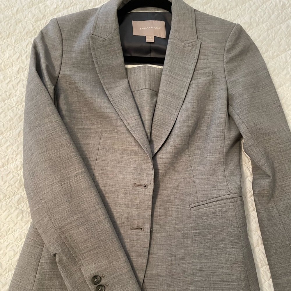 Banana Republic Skirt Suit